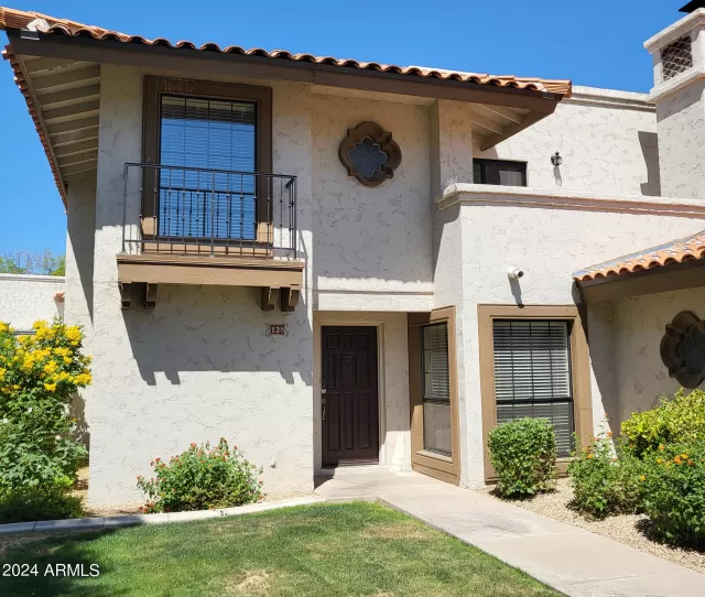 MLS: 6712459 Condo For Sale