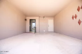 Photo #2: 6712597 Listing