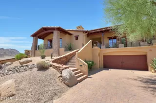 Photo #4: 6712619 Listing