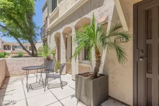 Photo #3: 6712827 Listing