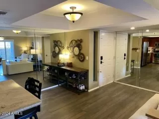 Photo #6: 6713544 Listing