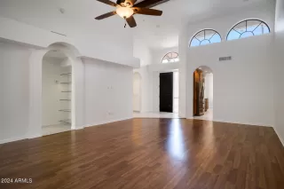 Photo #3: 6713811 Listing