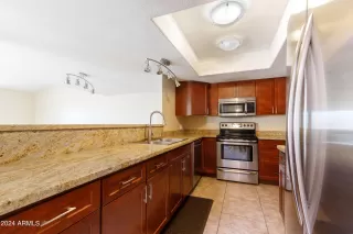 Photo #6: 6713962 Listing