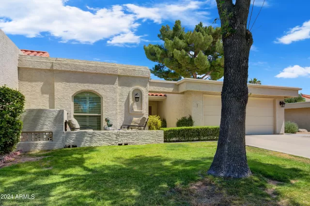 MLS: 6714138 Condo For Sale