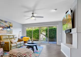 Photo #1: 6714138 Listing 