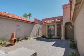 Photo #1: 6714158 Listing