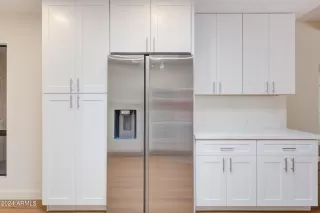 Photo #6: 6714158 Listing