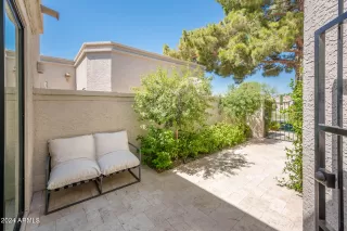 Photo #5: 6714206 Listing 