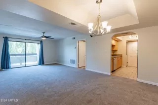 Photo #1: 6714219 Listing