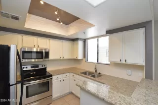 Photo #3: 6714224 Listing