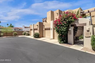 Photo #2: 6714364 Listing