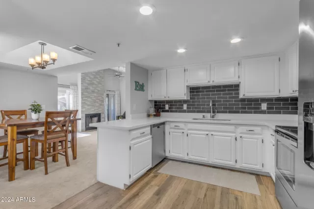 MLS: 6714595 Condo For Sale