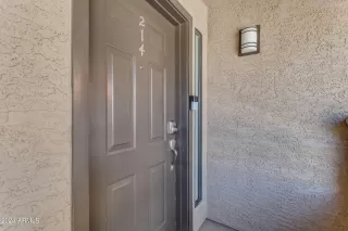 Photo #5: 6714595 Listing