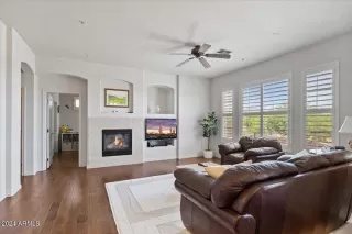 Photo #3: 6714642 Listing