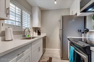 Photo #2: 6714707 Listing 