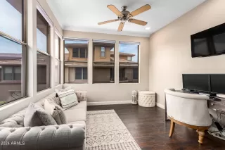 Photo #2: 6715082 Listing