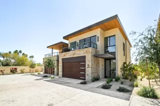 Photo #1: 6715294 Listing