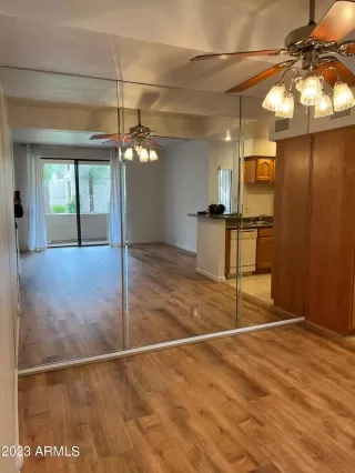 Photo #4: 6715428 Listing