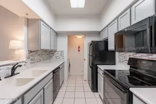 Photo #5: 6715469 Listing 