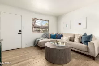 Photo #1: 6715488 Listing