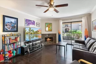 Photo #2: 6715525 Listing