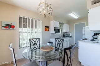 Photo #6: 6715543 Listing