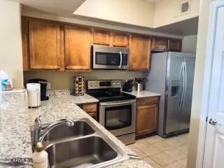 Photo #6: 6715585 Listing 