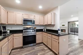 Photo #2: 6715719 Listing