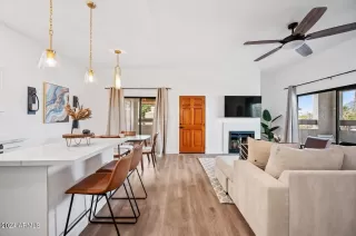 Photo #1: 6716071 Listing 