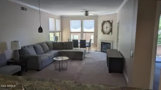 Photo #3: 6716098 Listing