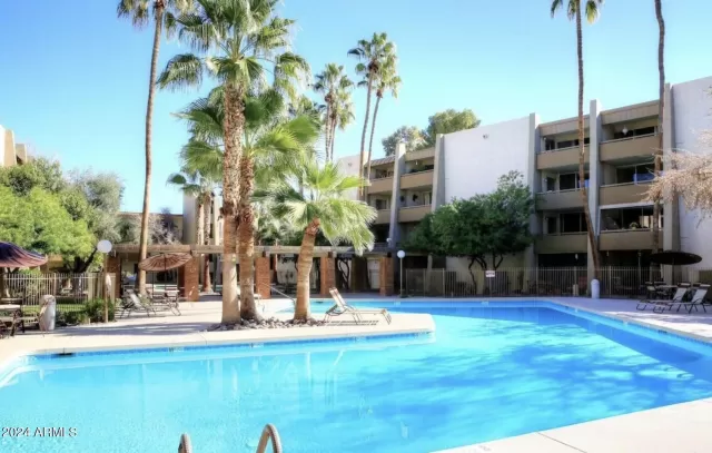 MLS: 6716140 Condo For Sale