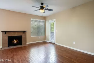 Photo #4: 6716225 Listing