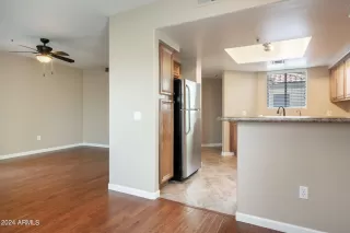 Photo #6: 6716225 Listing