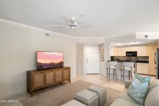 Photo #6: 6716293 Listing 