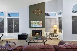 Photo #4: 6716338 Listing