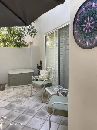 Photo #6: 6716453 Listing