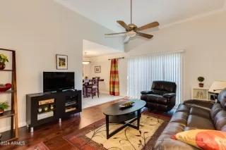 Photo #1: 6717180 Listing