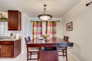 Photo #4: 6717180 Listing