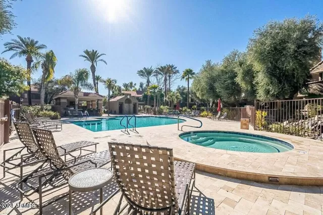 MLS: 6717519 Condo For Sale