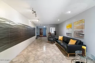 Photo #3: 6717527 Listing 