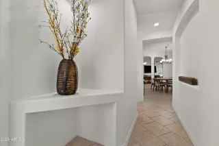 Photo #5: 6717531 Listing