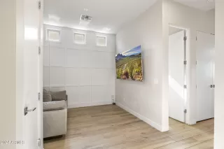 Photo #3: 6717872 Listing