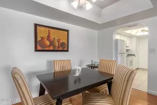 Photo #6: 6718338 Listing