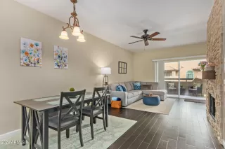 Photo #1: 6718518 Listing