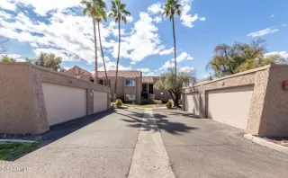 Photo #1: 6718701 Listing 