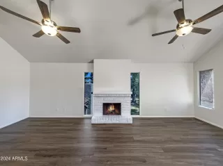 Photo #4: 6718701 Listing 