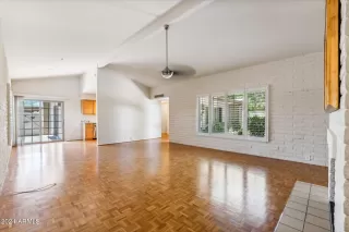 Photo #4: 6718815 Listing 