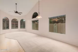 Photo #6: 6719243 Listing