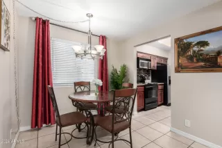 Photo #3: 6719565 Listing