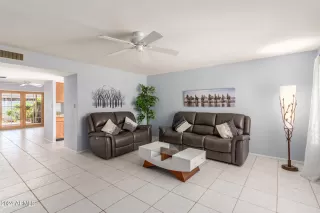 Photo #5: 6719785 Listing 